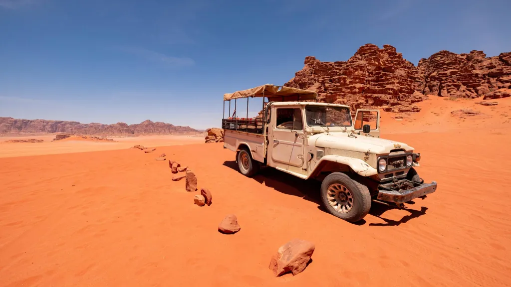 Why Many Travellers Still Feel Confident Going Is It Still Safe to Travel to Namibia Right Now in 2026?, Safari World Tours