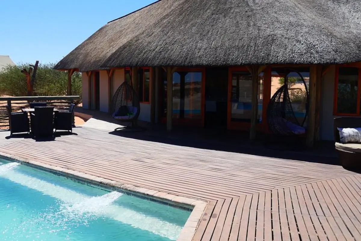 Suricate Kalahari Tent Lodge