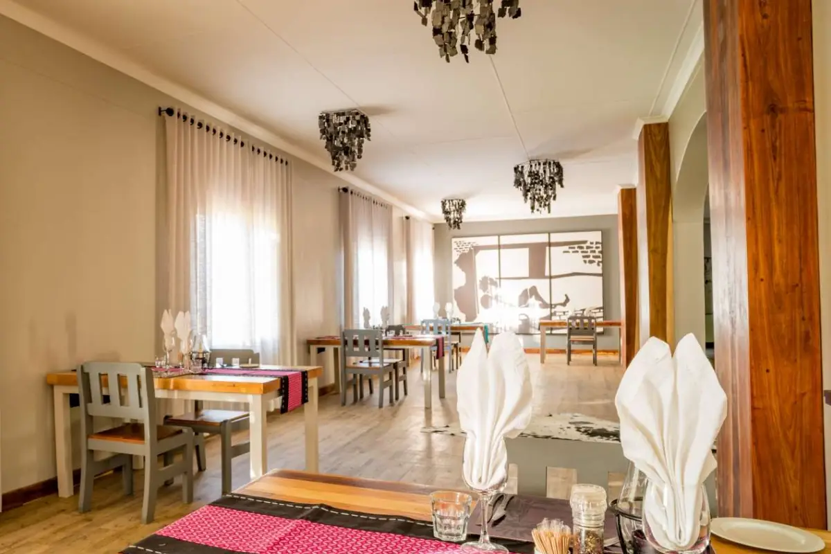 11 Days Central Epic Namibian Self-drive Safari Tour (Lodging)