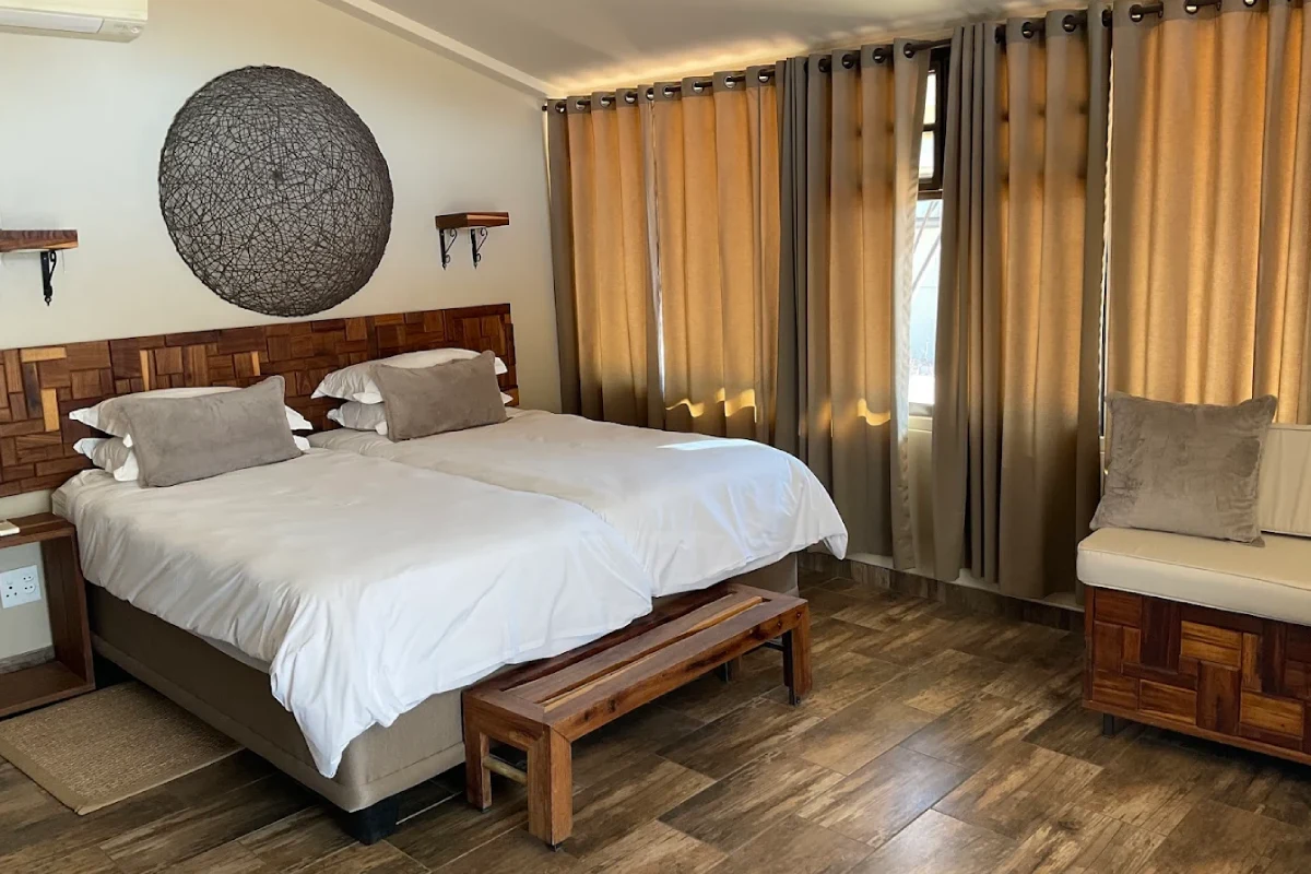 Safarihoek Lodge