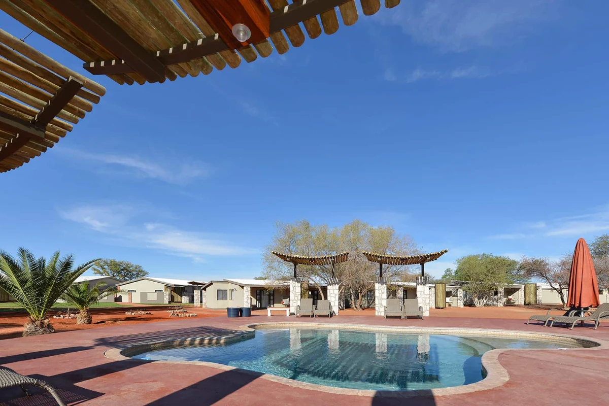 12 Day Luderitz, Sossusvlei Swakopmund, Skeleton Coast and Etosha National Park Budget (Lodging) Tour