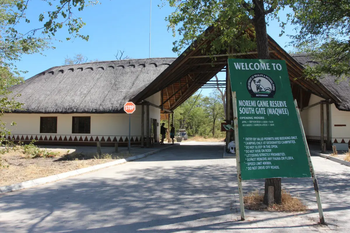 23 Tage Selbstfahrer-Rundreise durch das nördliche Namibia, Botswana & Victoria Falls (Camping)