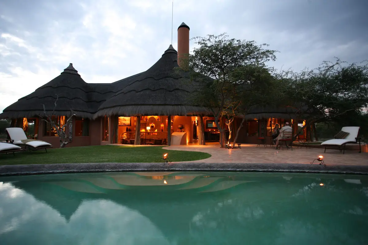 23 Tage Selbstfahrer-Rundreise durch das nördliche Namibia, Botswana & Victoria Falls (Camping)