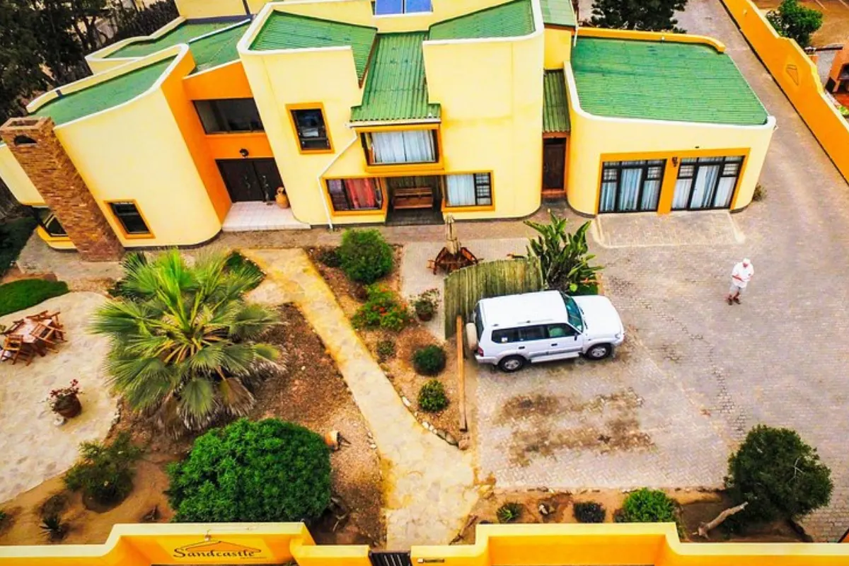 Sandcastle B&B and Self-Catering Apartments