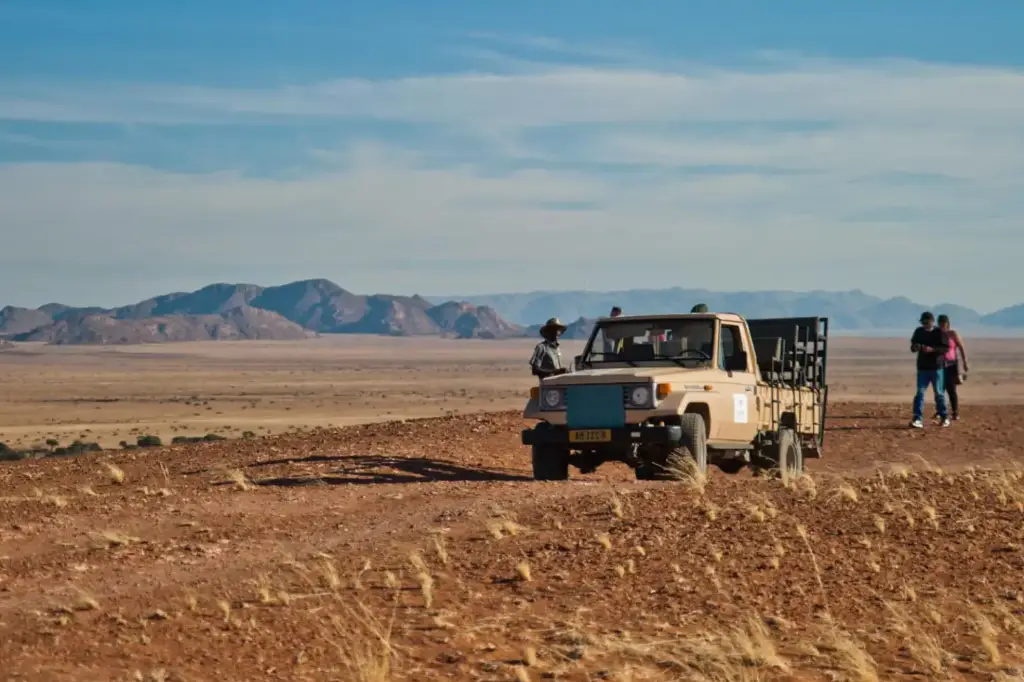 African Safari Tours & Holidays, Safari World Tours