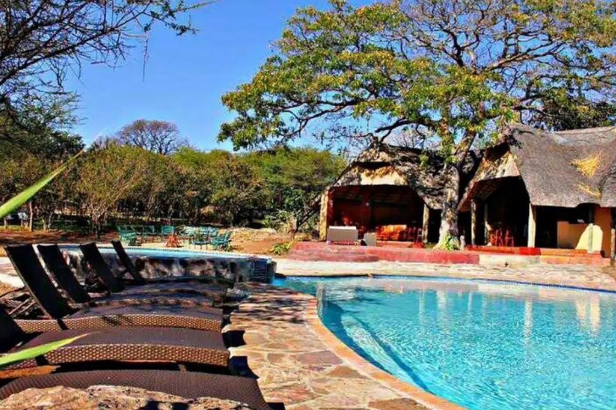 Mopane Village Lodge