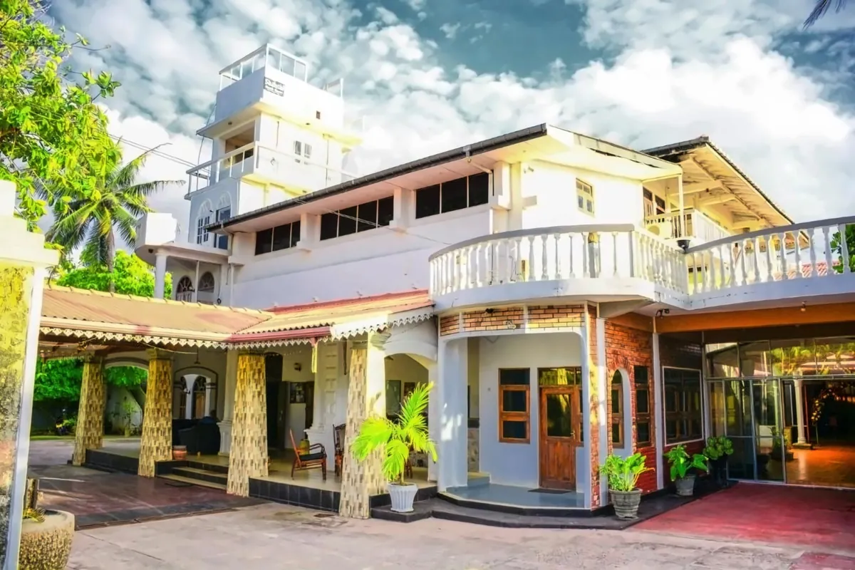 Awimbawe Guest House, Khwai Community Area
