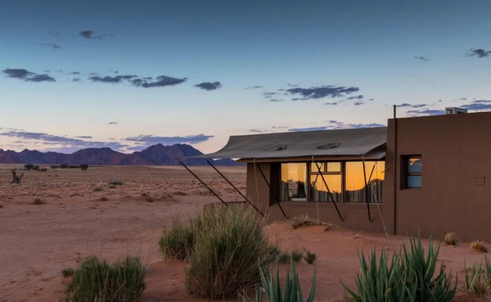 17 Days Trail Safari in Namibia, Botswana and Vic Falls (Lodging & Camping)