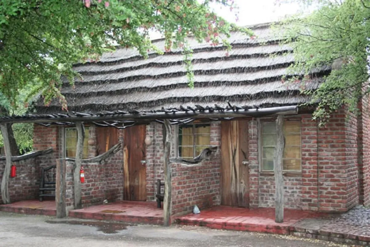Roy's Rest Camp