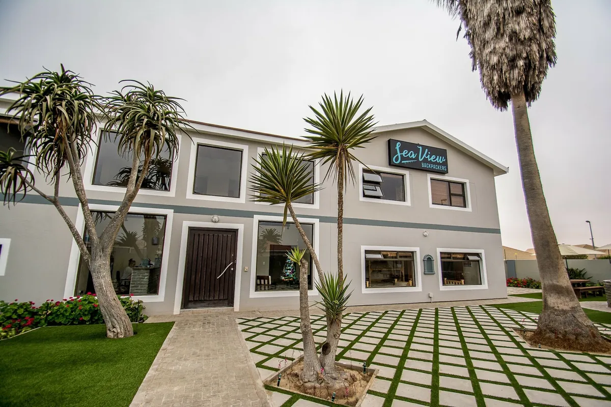 Das Hotel liegt 1,7 km vom Strand Skeleton Beach entfernt.