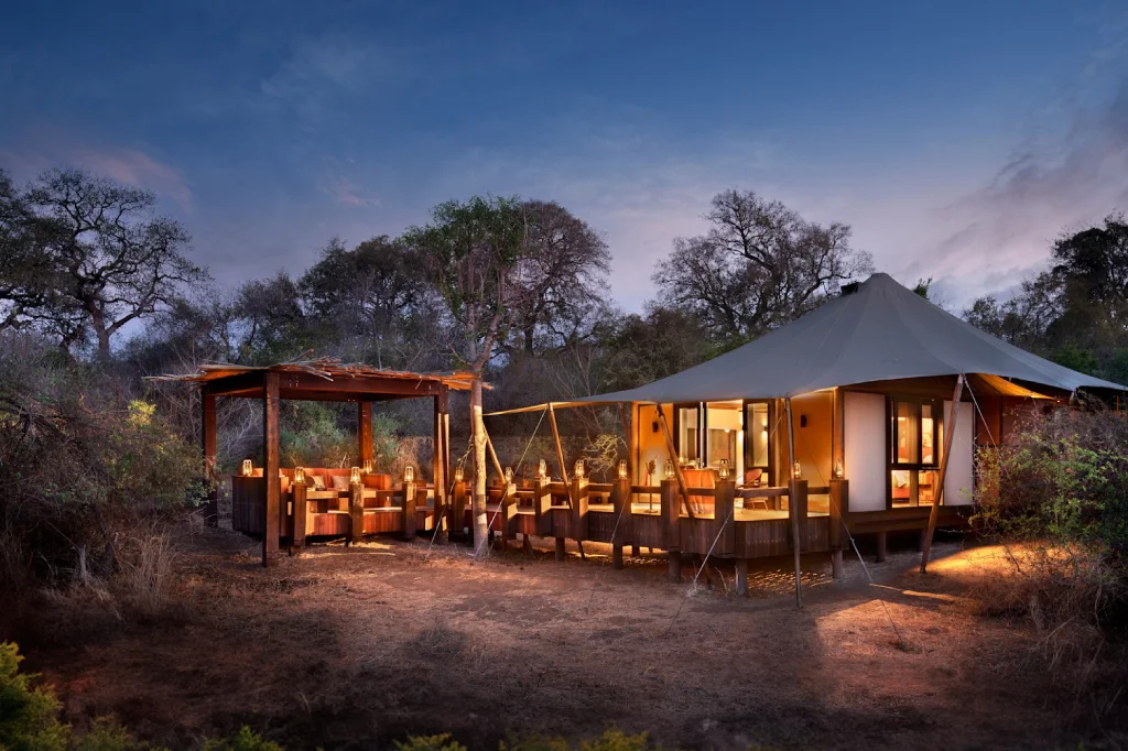 24 Days Tour Southern African Safari – 4 Countries (Camping) New