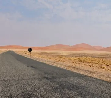 Namibia 4×4 Tours – Guided vs Self-Drive Safaris, Safari World Tours